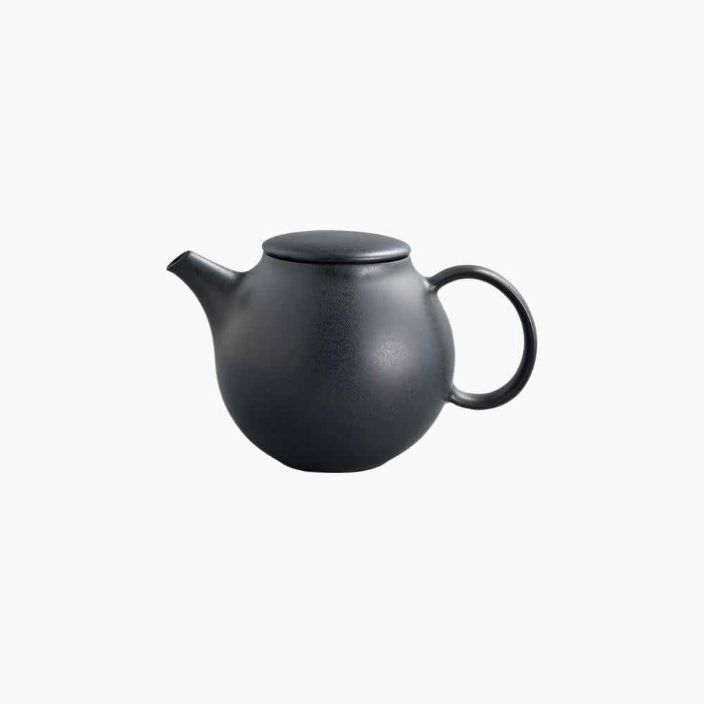 Photo of PEBBLE teapot 500ml / 18oz ( black ) [ KINTO USA ] [ ]